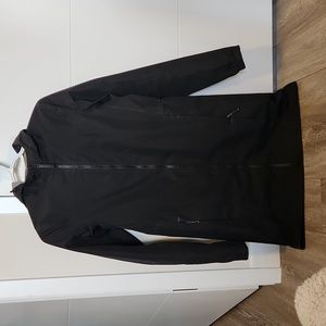 Lole black spring jacket size extra small.